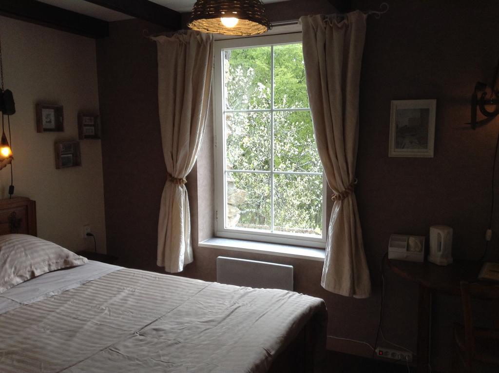 Aux Sources De L'Yonne Bed & Breakfast Glux-en-Glenne Bagian luar foto
